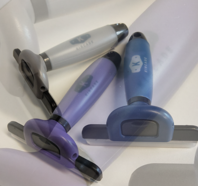 Kincade Shedding Comb